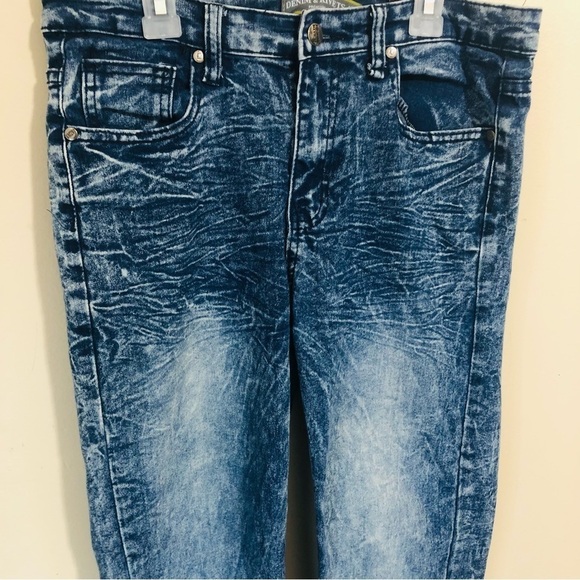 Denim & Rivets Jeans - Picture 2 of 7